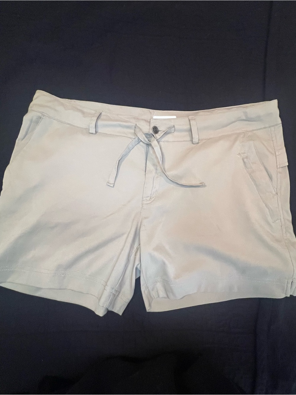Magellan Outdoors Women's Light Beige Drawstring Chino Shorts